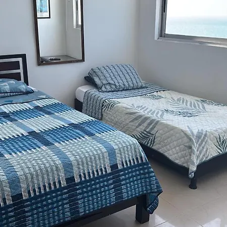 Spacious Oceanfront And In The Best Location Apartamento